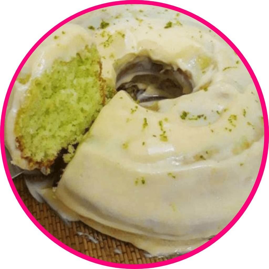 Bolo de Limão com Calda